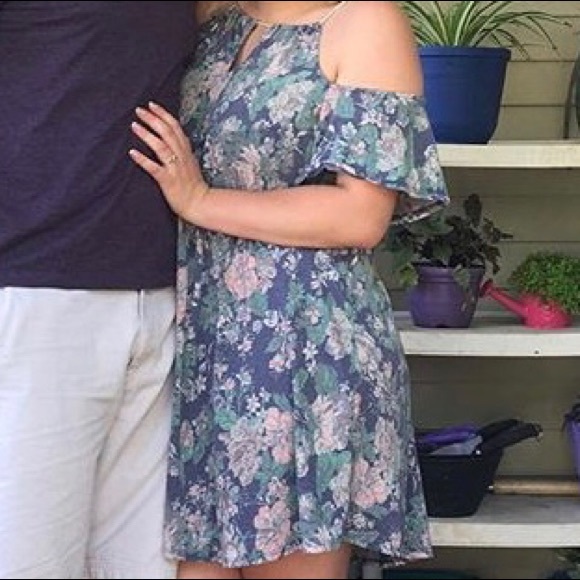 Cozy Fall Floral Dress - Picture 5 of 5